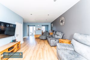 Sitting Room- click for photo gallery